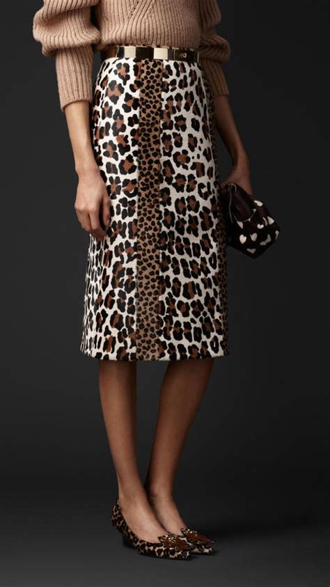 burberry print pencil skirt